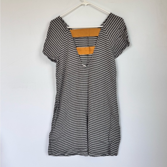 Roxy Backless Striped Dress in Gray and Mustard Size Small - Picture 1 of 10